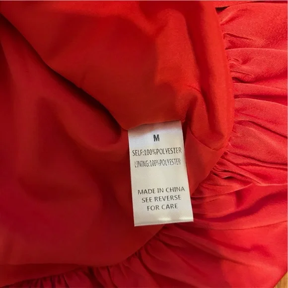 Wishlist Red Satin Bubble Mini Skirt Size M - Picture 5 of 7